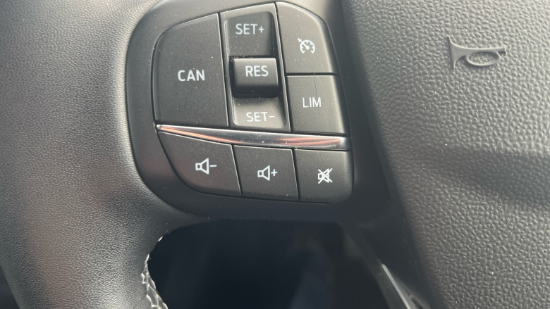 Ford Fiesta 1.0 EcoBoost Titanium 5dr Petrol Hatchback